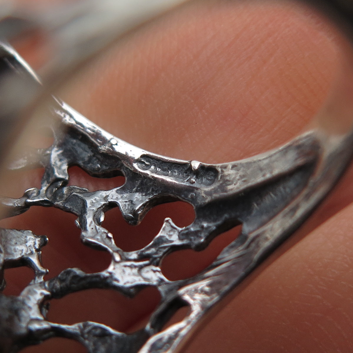 925 Sterling Silver Vintage Modernist Oxidized Statement Ring Size 8.75