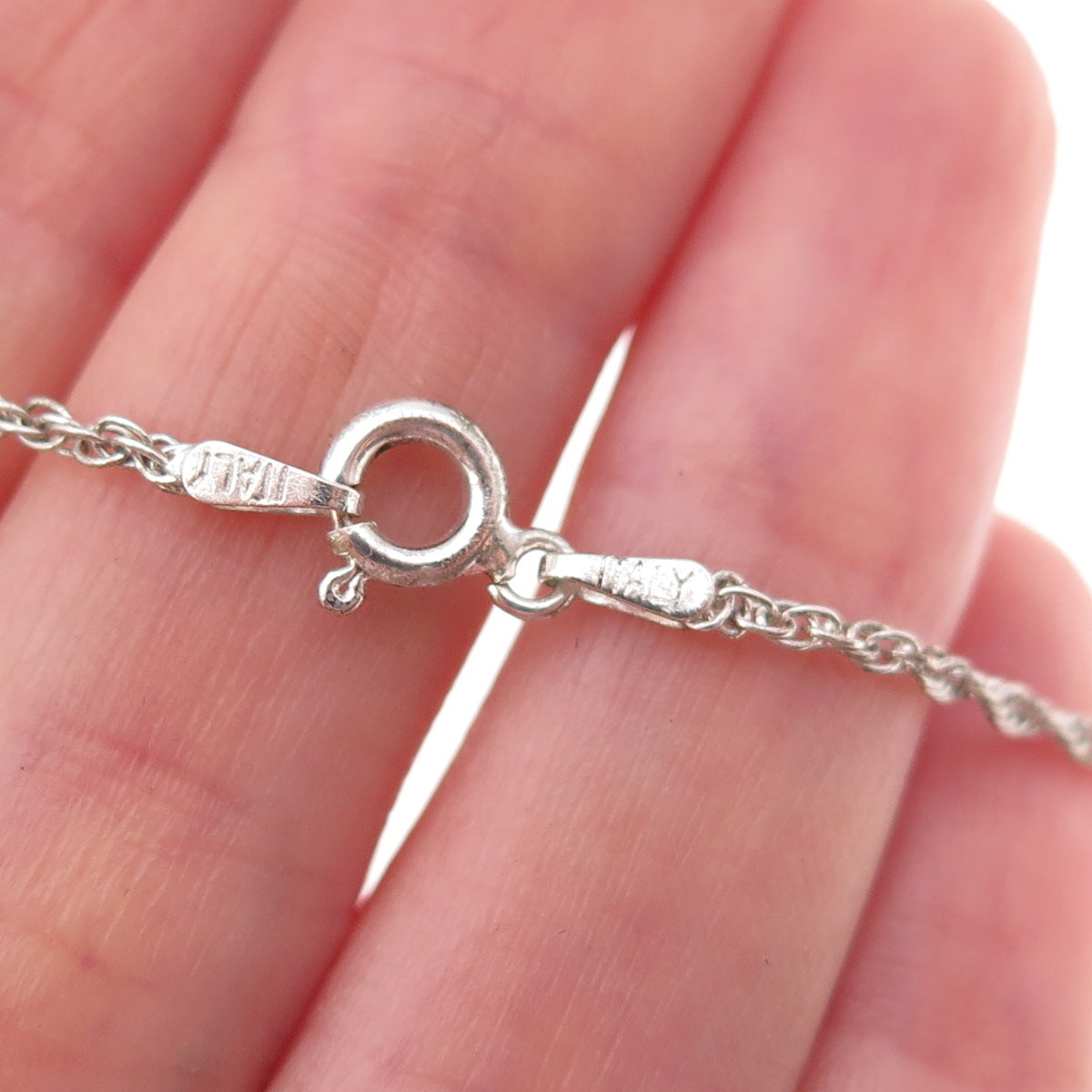 925 Sterling Silver Vintage Round-Cut C Z Singapore Chain Necklace 16"