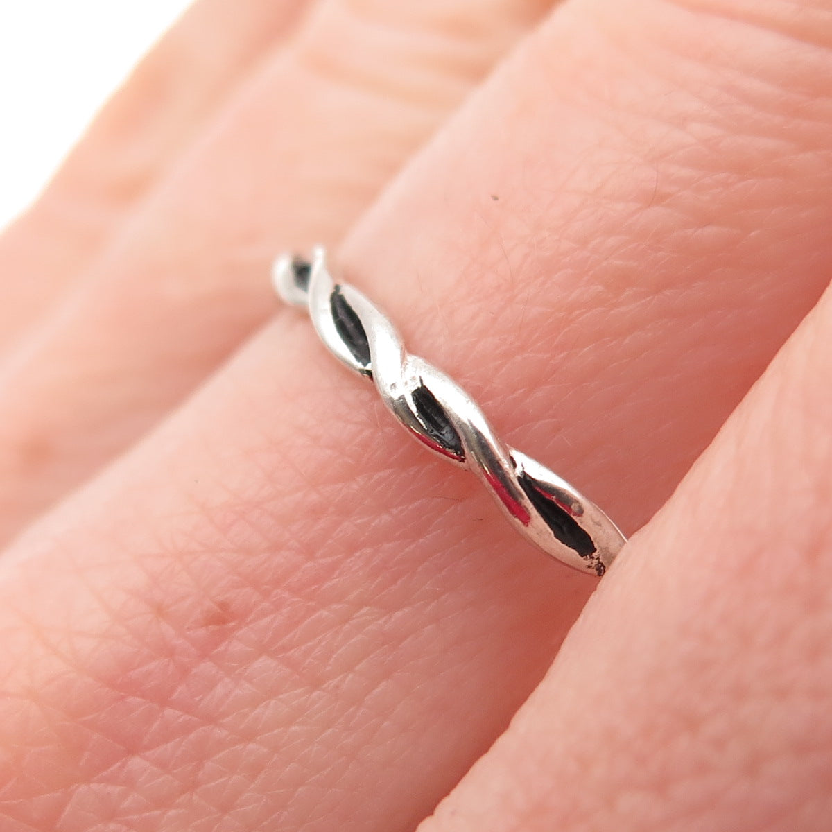 AVON 925 Sterling Silver Vintage Woven Stackable Oxidized Band Ring Size 9