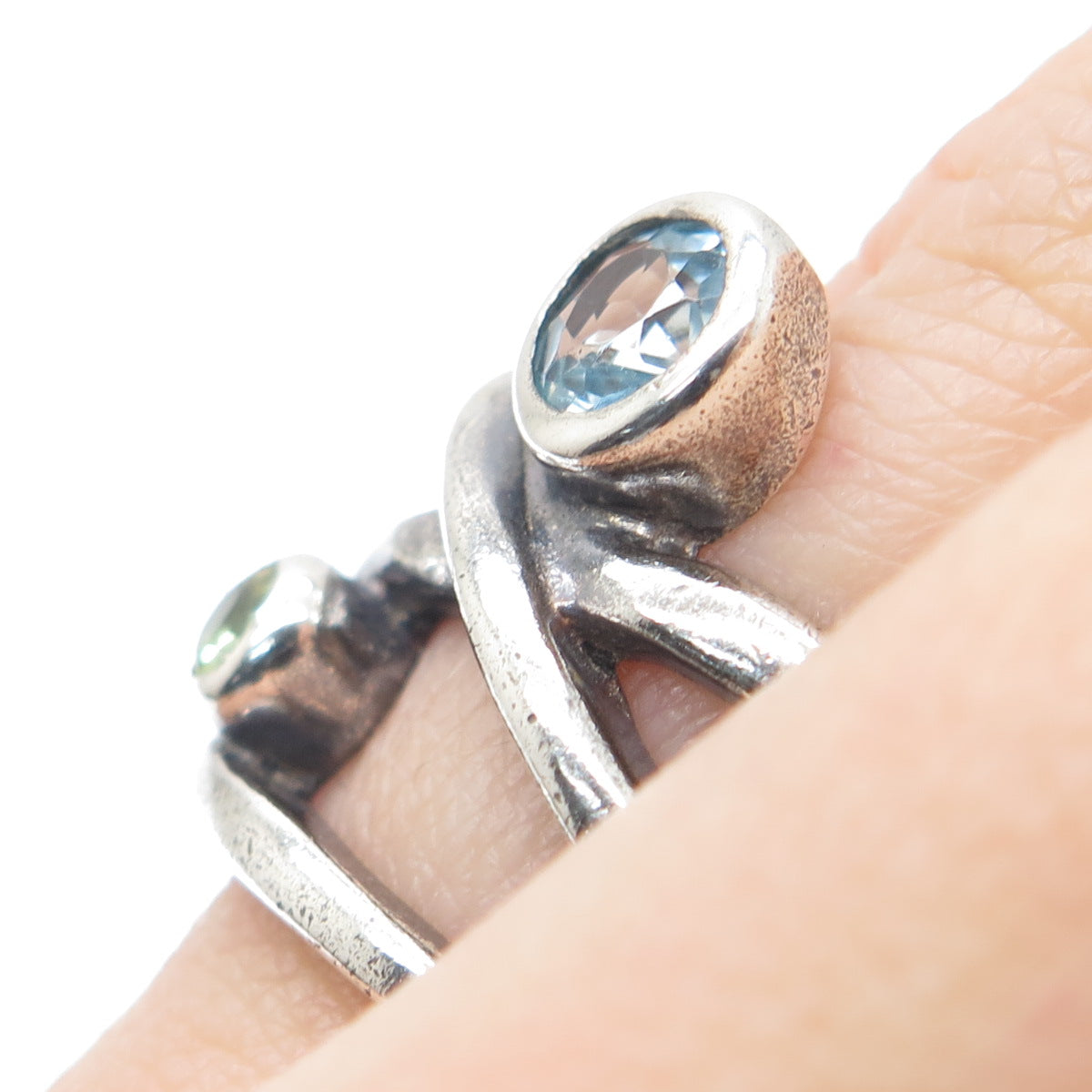925 Sterling Silver Vintage Real Blue Topaz & Peridot Crisscross Ring Size 6.25