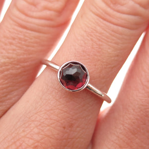 Pandora 925 Sterling Silver Red Crystal January Birthstone Ring Size 6