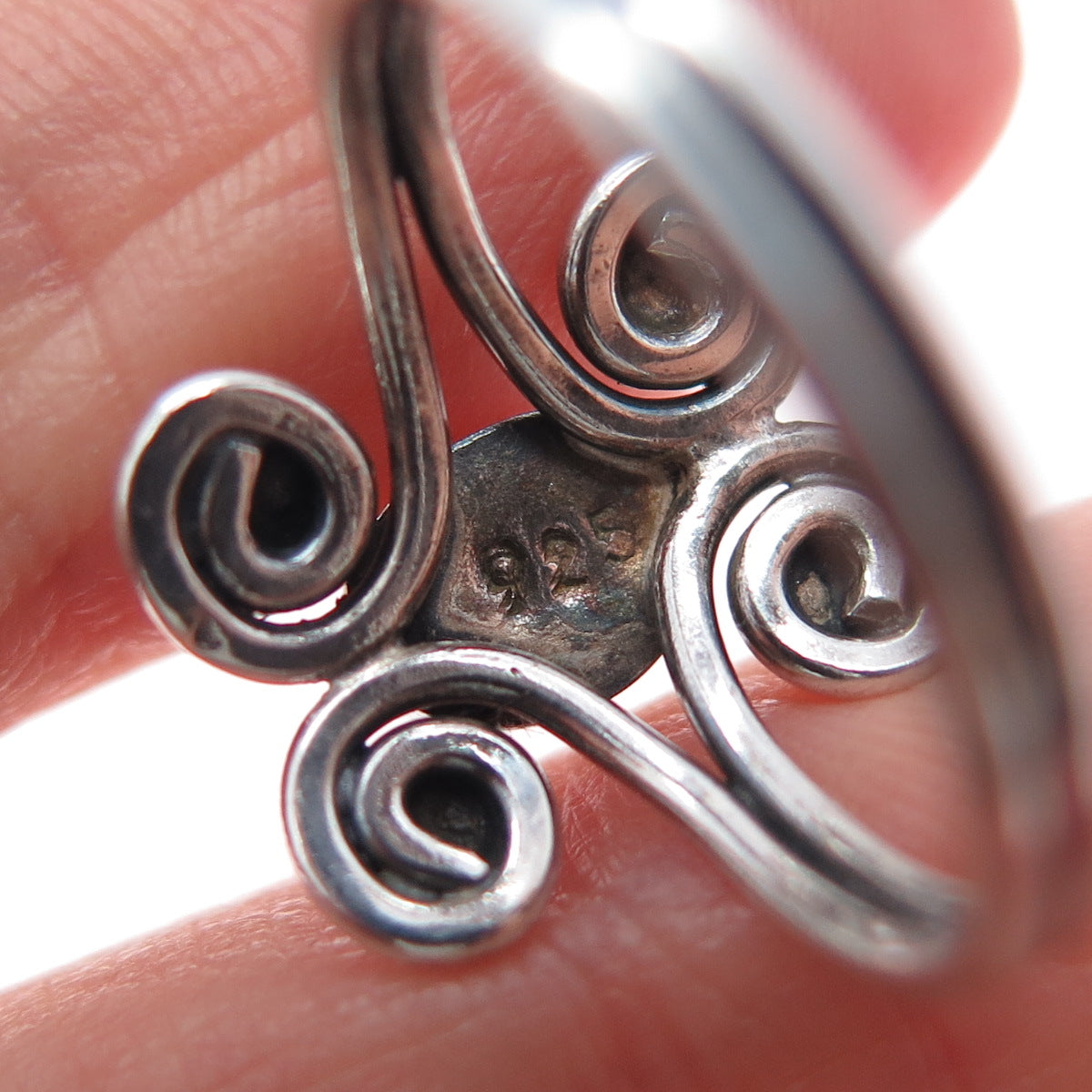 925 Sterling Silver Vintage Real Carnelian Swirl Beaded Oxidized Ring Size 5.75