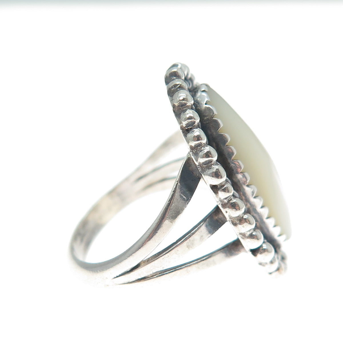 Old Pawn Sterling Silver Vintage Mother-of-Pearl Beaded Oxidized Ring Size 6.25