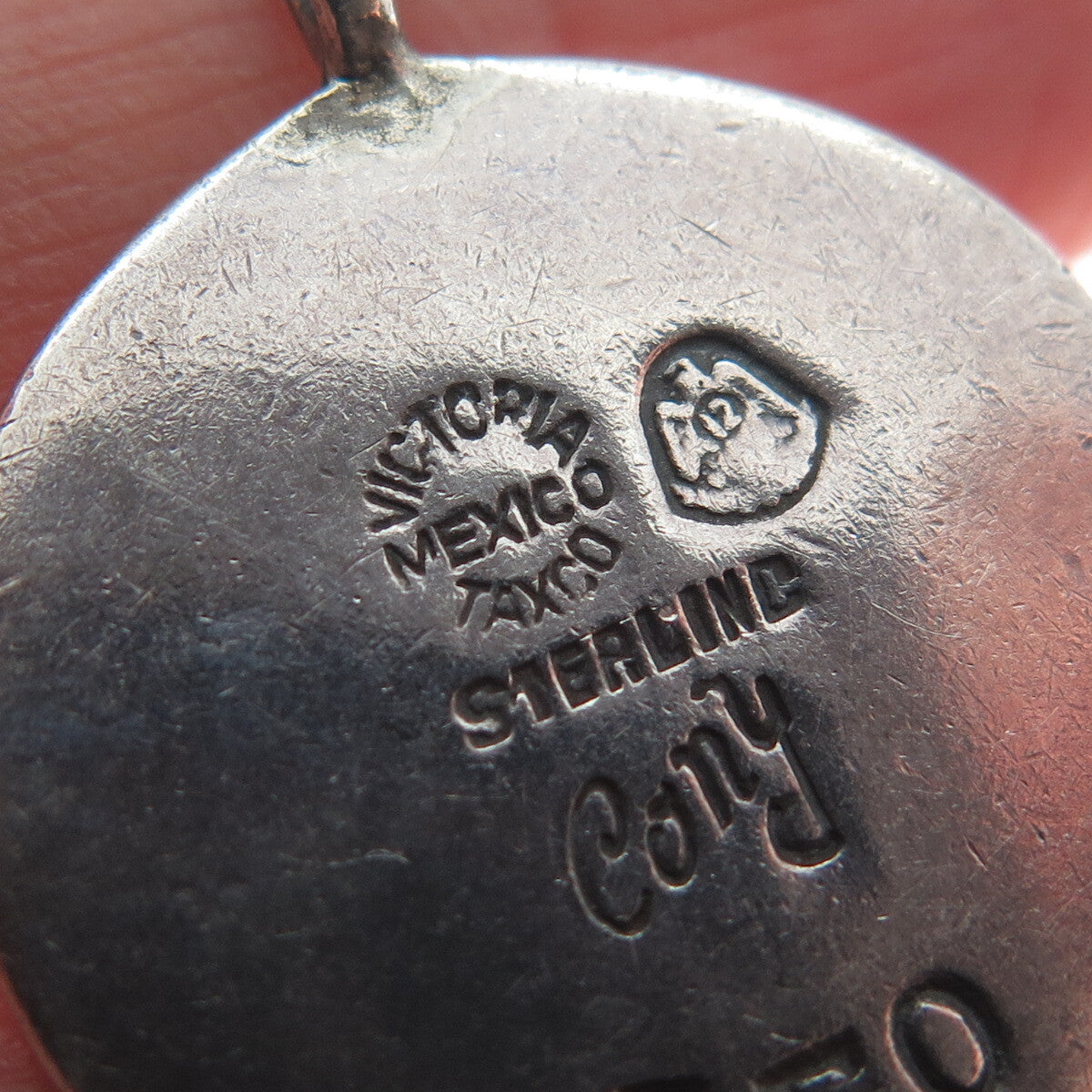 VICTORIA CONY 925 Sterling Silver Vintage Mexico Leo Zodiac Oxidized Pendant