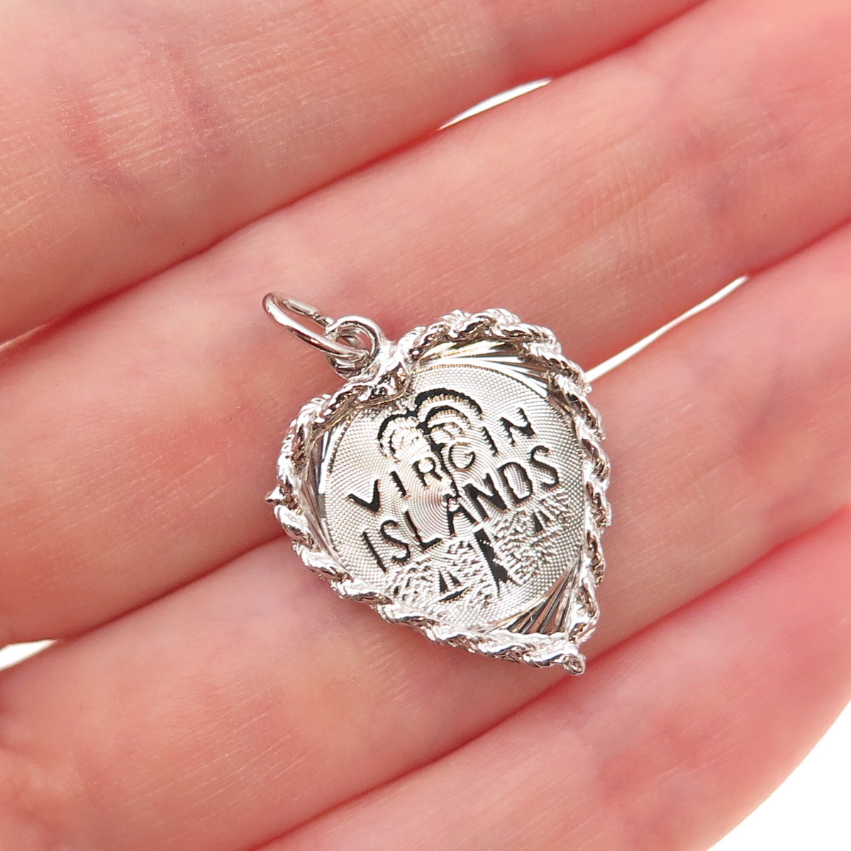 Crea 925 Sterling Silver Vintage Virgin Islands Heart Charm Pendant