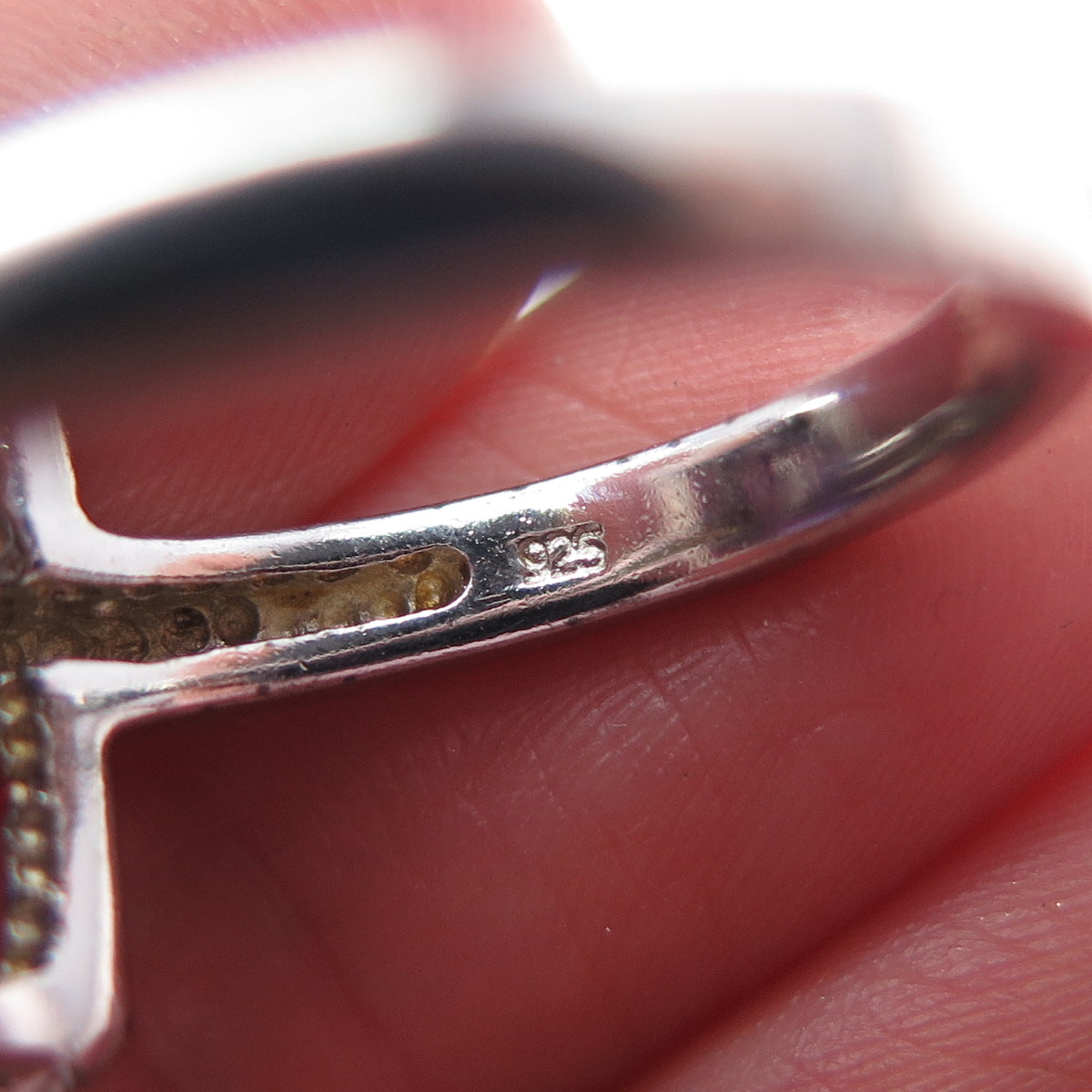 925 Sterling Silver Vintage Real Amethyst & C Z Ring Size 9.25