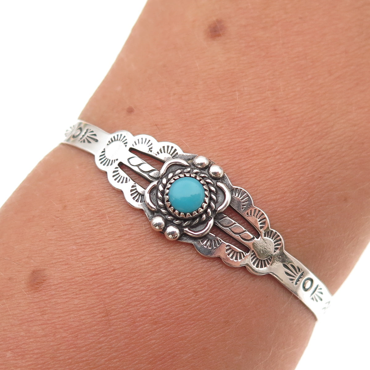 Bell Trading Post Old Pawn Sterling Silver Turquoise Adjustable Bracelet 5.25"