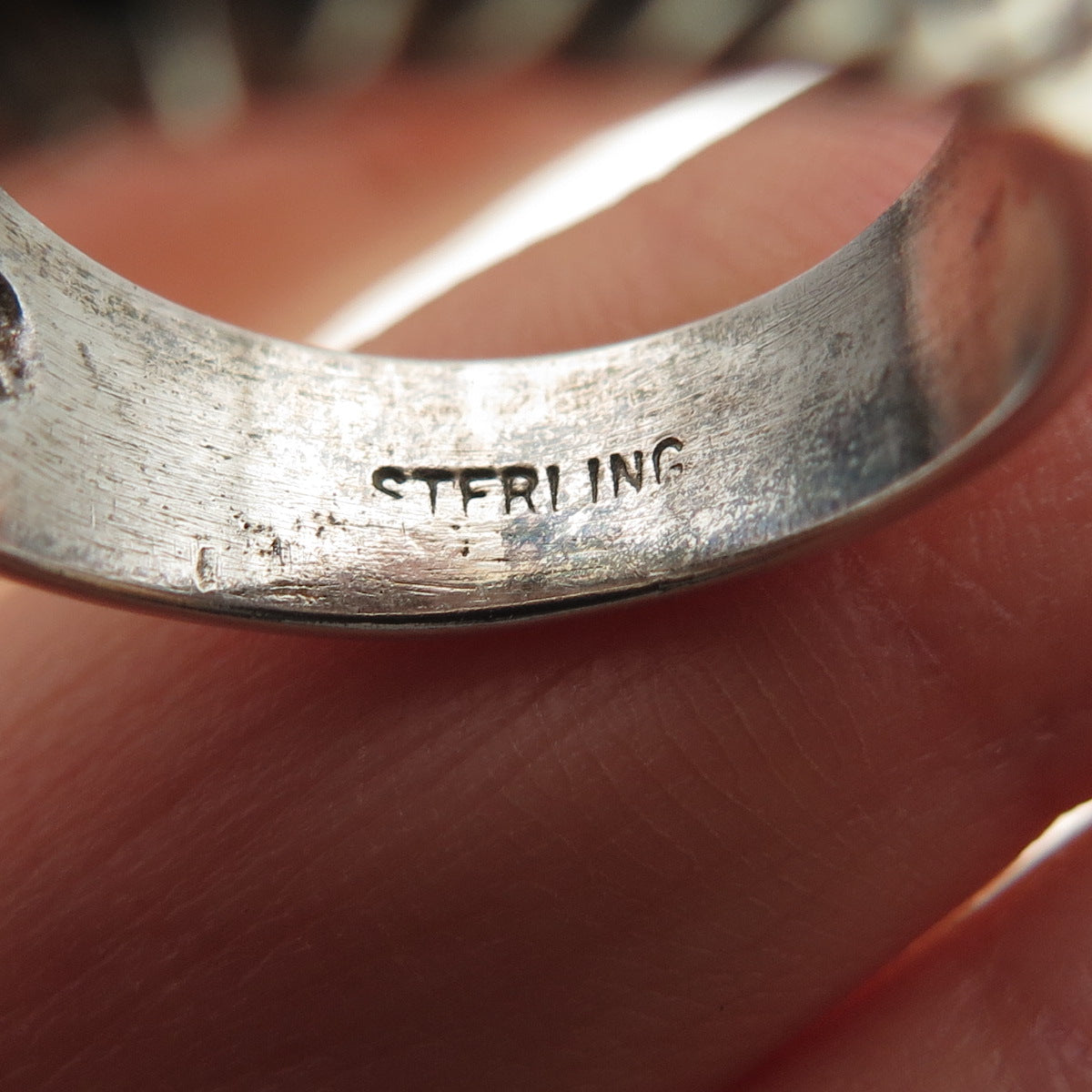 925 Sterling Silver Vintage Modernist Ribbed Dome Ring Size 7.25