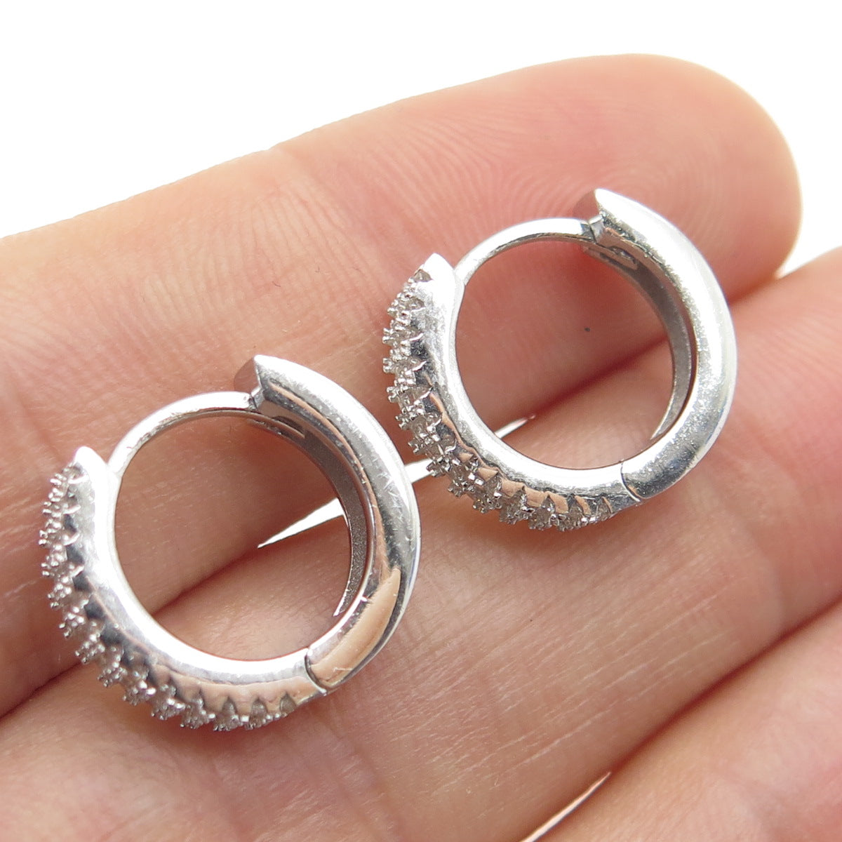 925 Sterling Silver Round-Cut C Z Hoop Earrings