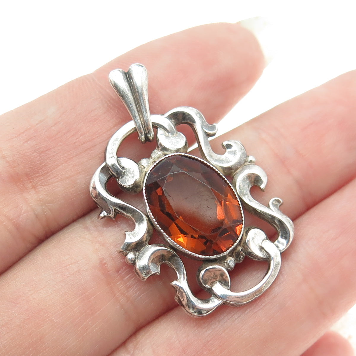 830 Silver Antique Art Deco European Real Oval-Cut Citrine Repousse Pendant