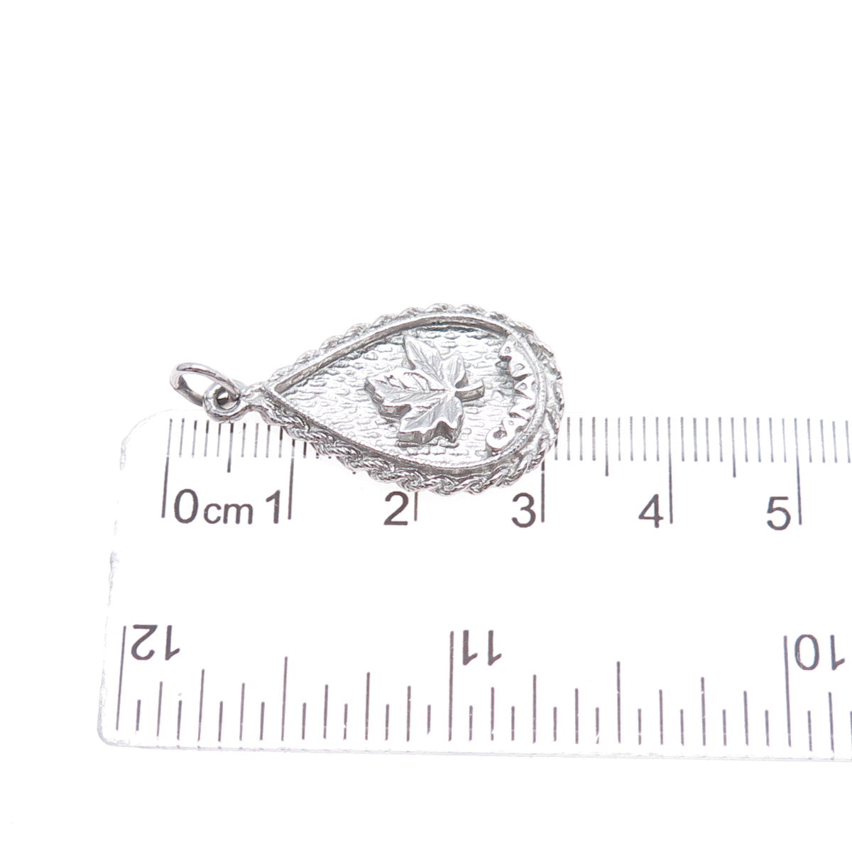 925 Sterling Silver Vintage Maple Leaf Teardrop Charm Pendant
