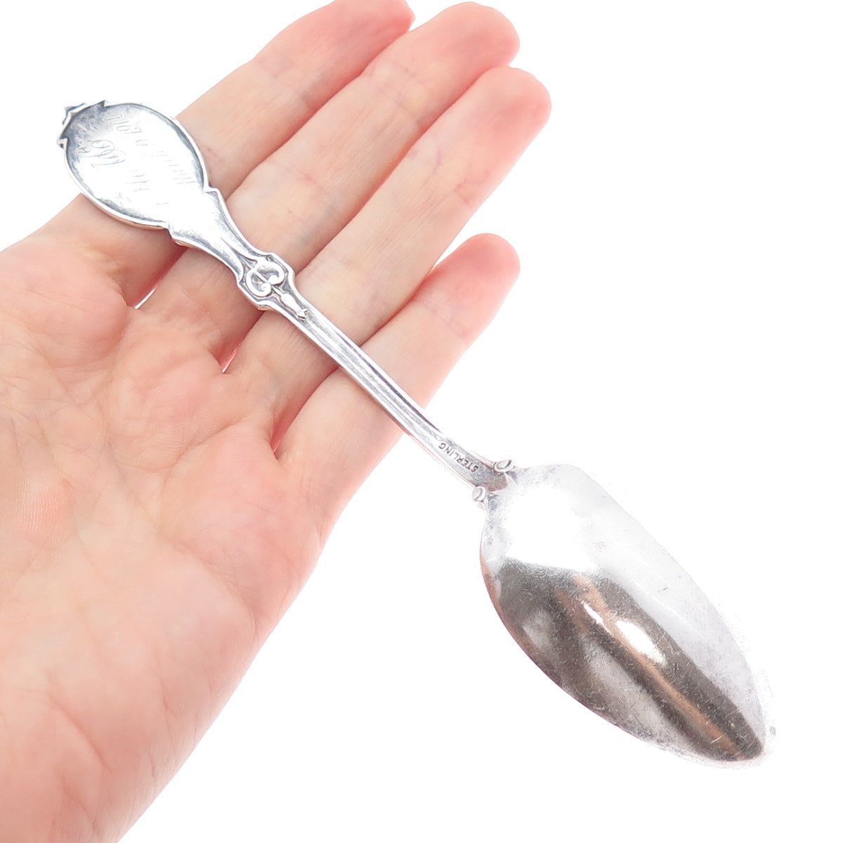 HORCHKISS & SCHREUDER 925 Sterling Silver Antique 1867 Medallion Coffee Spoon