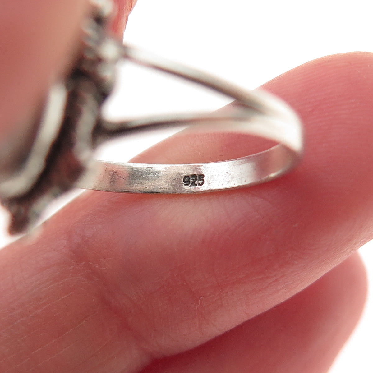 925 Sterling Silver Vintage Real Moonstone Oxidized Ring Size 6.5