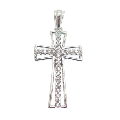 925 Sterling Silver Round-Cut Shaped C Z Cross Pendant