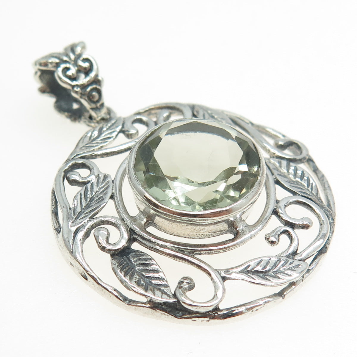 925 Sterling Silver Vintage Real Green Amethyst Gemstone Leaf Pendant