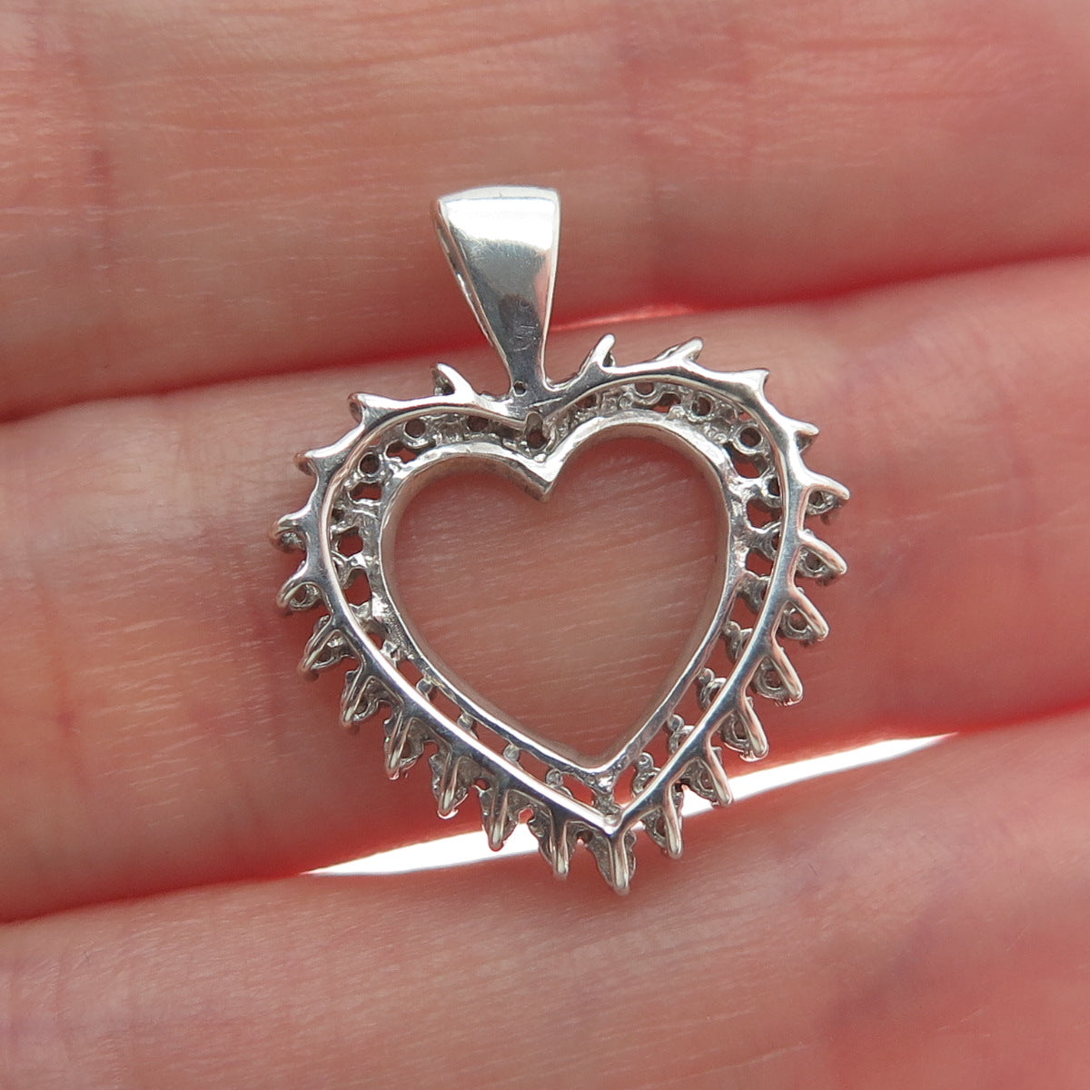 925 Sterling Silver Real Round-Cut Diamond Heart Minimalist Charm Pendant