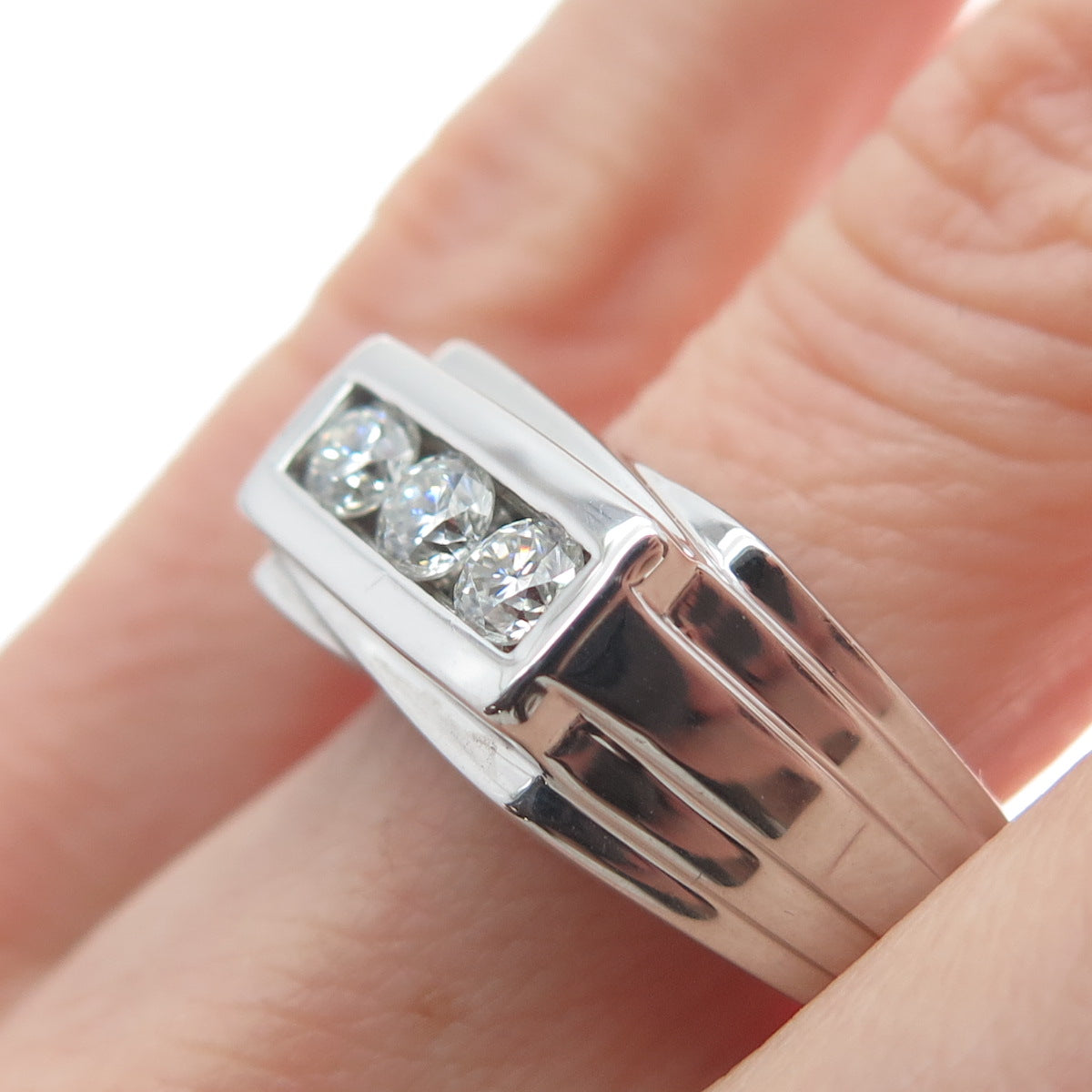 925 Sterling Silver Real Round-Cut Moissanite Ring Size 9