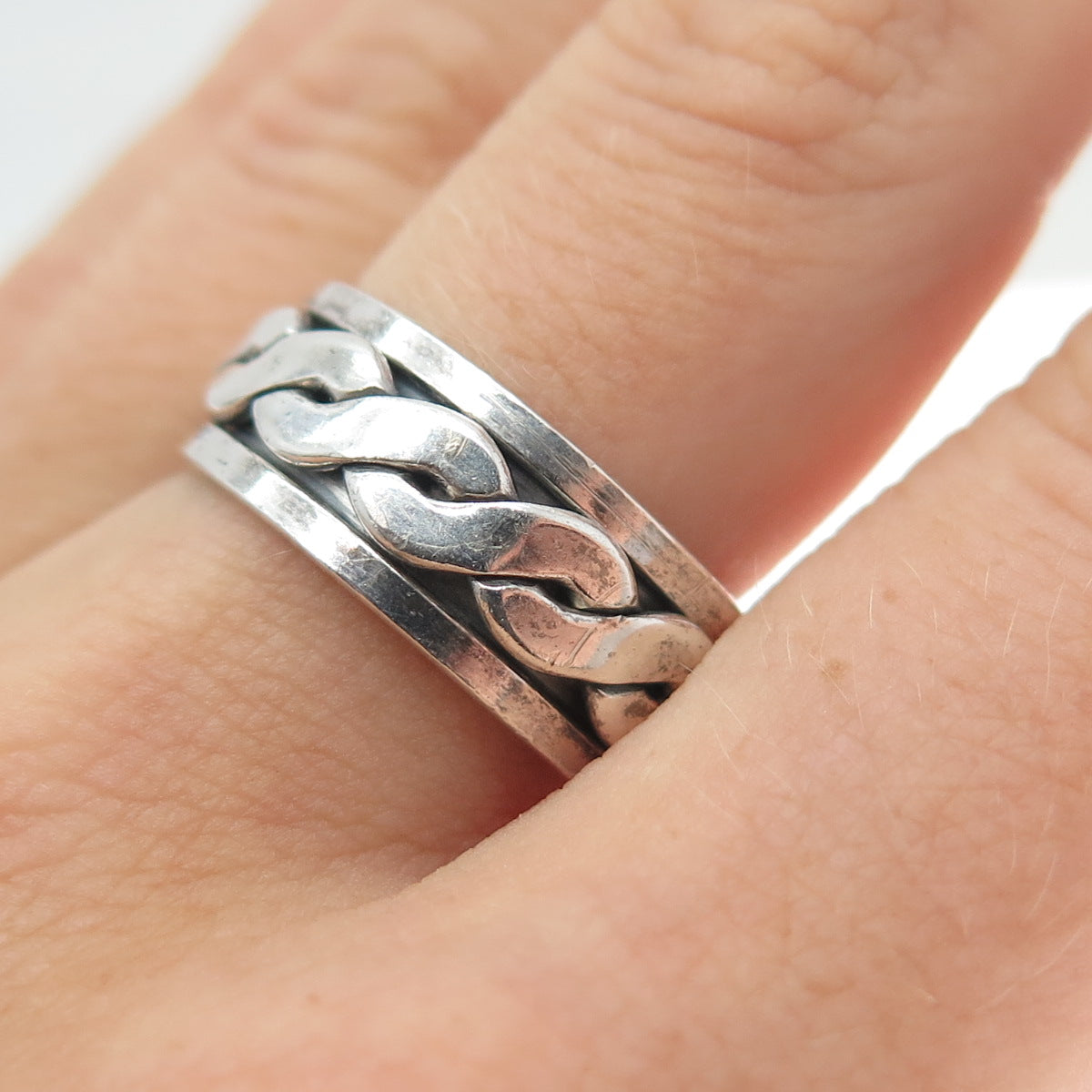 925 Sterling Silver Vintage Celtic Woven Oxidized Rotating Band Ring Size 7.75