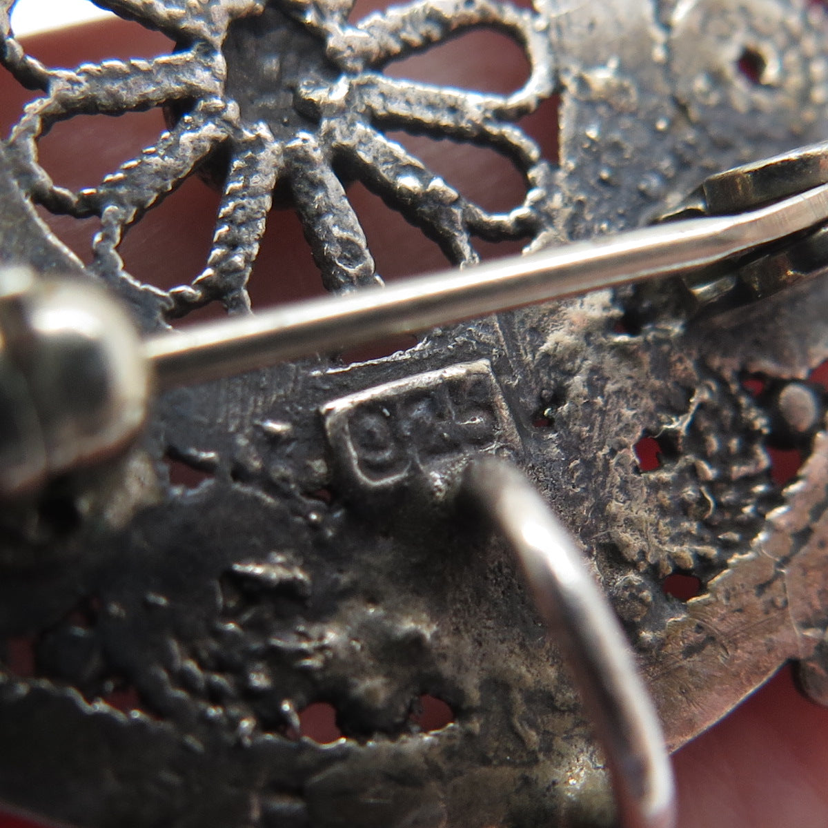 AZRIEL DAVID 925 Sterling Vintage Real Agate Fortune Wheel Oxidized Pin Pendant