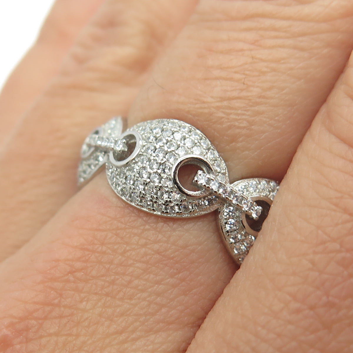 925 Sterling Silver Pave C Z Chain Band Ring Size 8.25