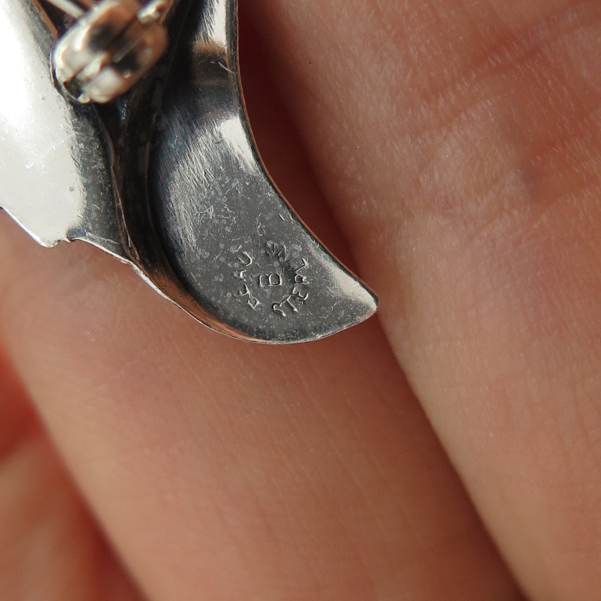 BEAU 925 Sterling Silver Vintage Floral Leaf Oxidized Pin Brooch