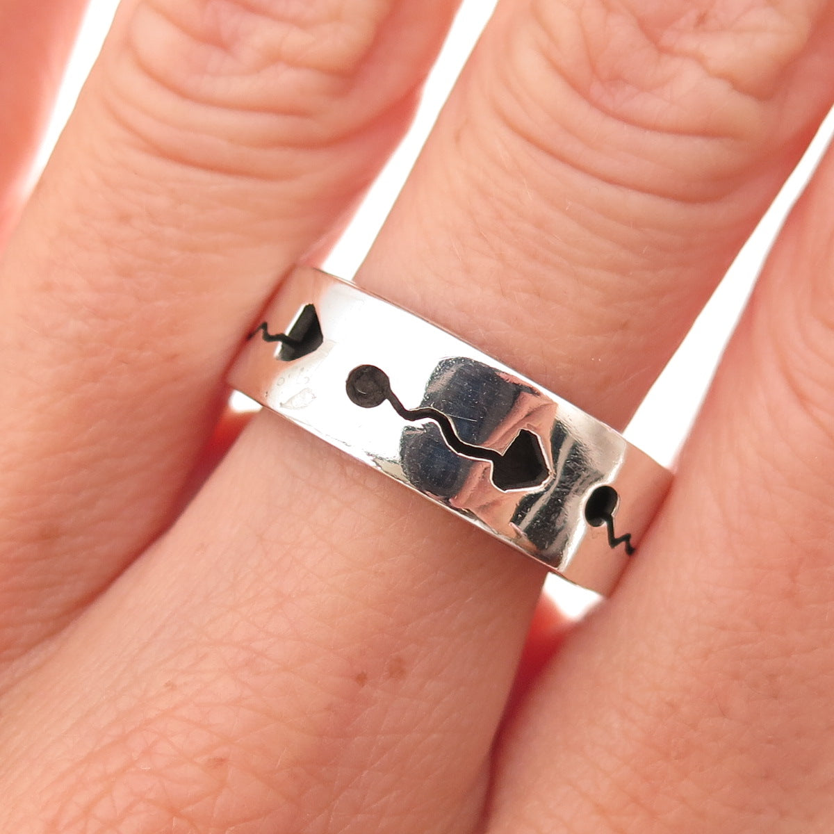 925 Sterling Silver Vintage Mexico Arrow Oxidized Band Ring Size 7.5