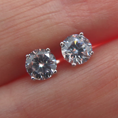 925 Sterling Silver Round-Cut C Z Stud Earrings