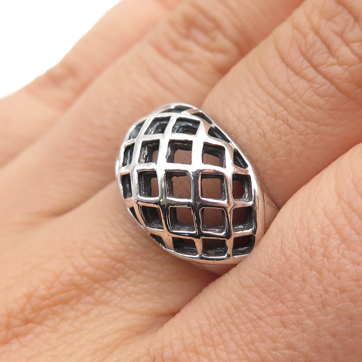 925 Sterling Silver Vintage Modernist Cage Dome Oxidized Ring Size 6.75