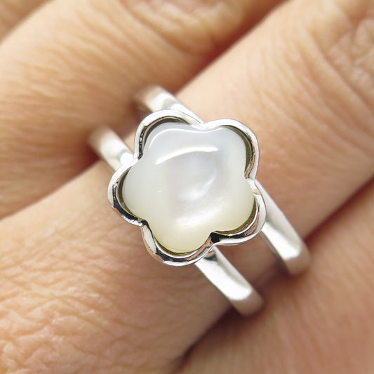 925 Sterling Silver Vintage Real Mother-of-Pearl Flower Ring Size 8.5
