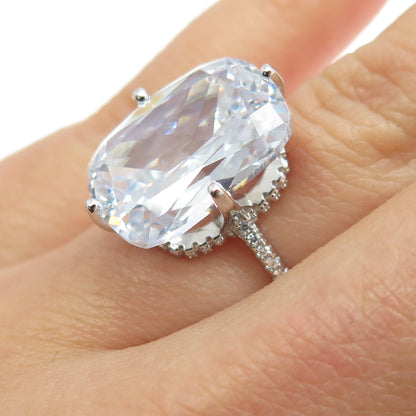 925 Sterling Silver Oval-Cut Shaped C Z Ring Size 6