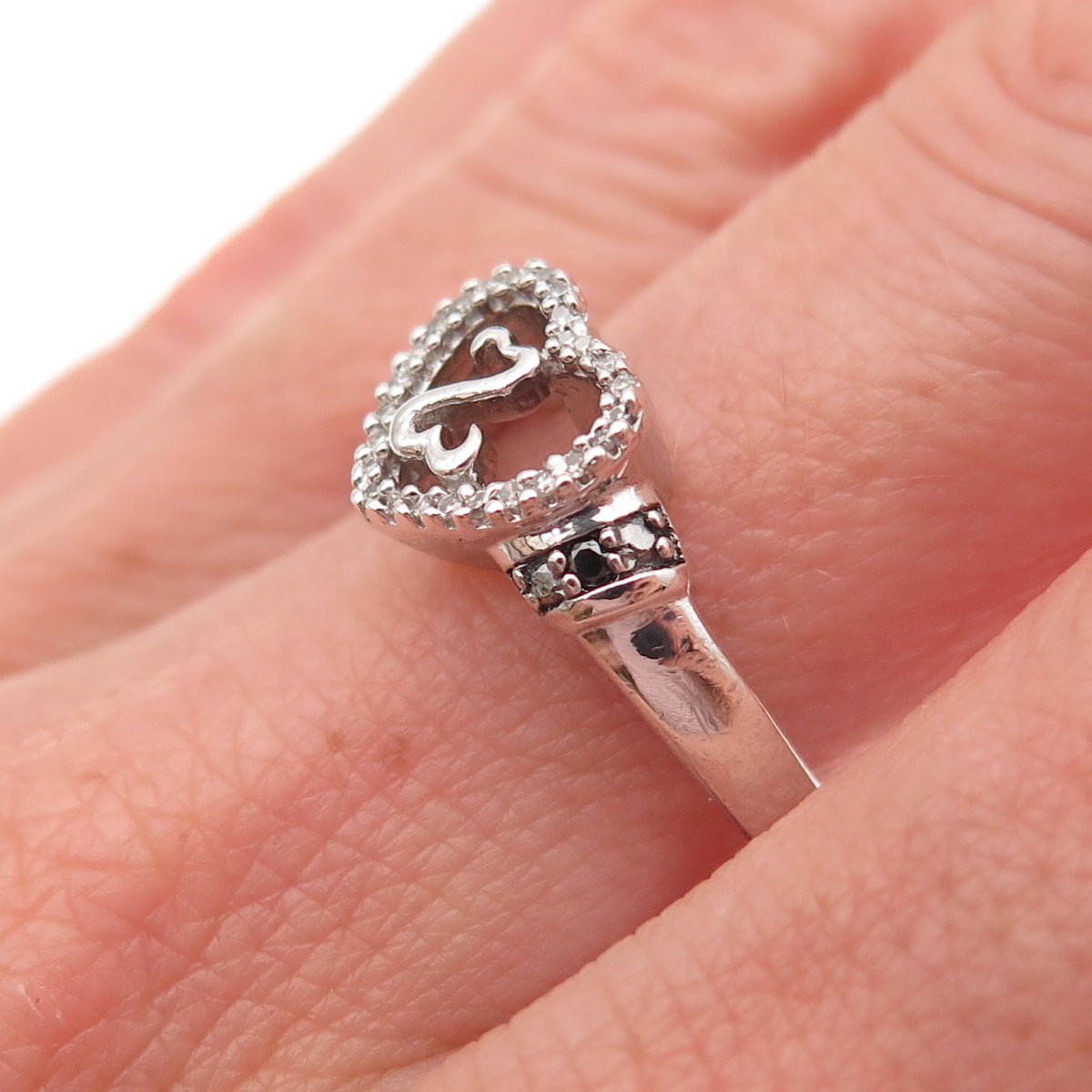 Jane Seymour 925 Sterling Silver Real Black & White Diamond Heart Ring Size 7