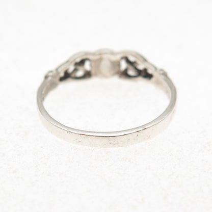 925 Sterling Silver Vintage Blue C Z Celtic Trinity Knot Ring Size 5.75
