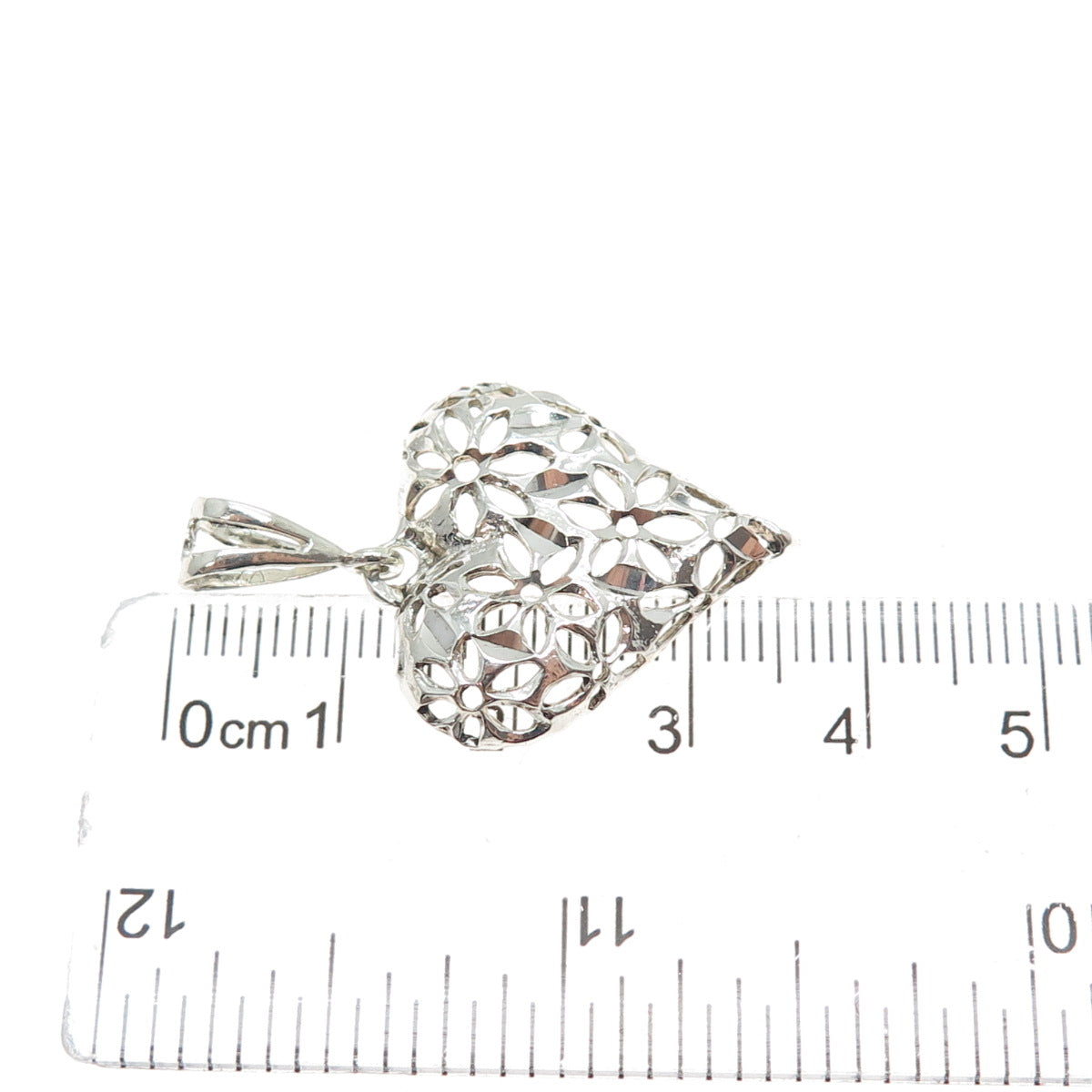 925 Sterling Silver Vintage Flower Heart Charm Pendant