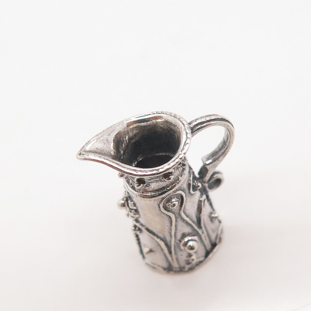925 Sterling Silver Vintage Beaded Jug Pendant