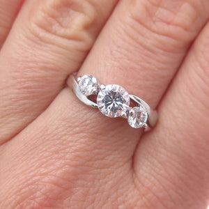 CHARLES WINSTON 925 Sterling Silver Round-Cut C Z Engagement Ring Size 8.25