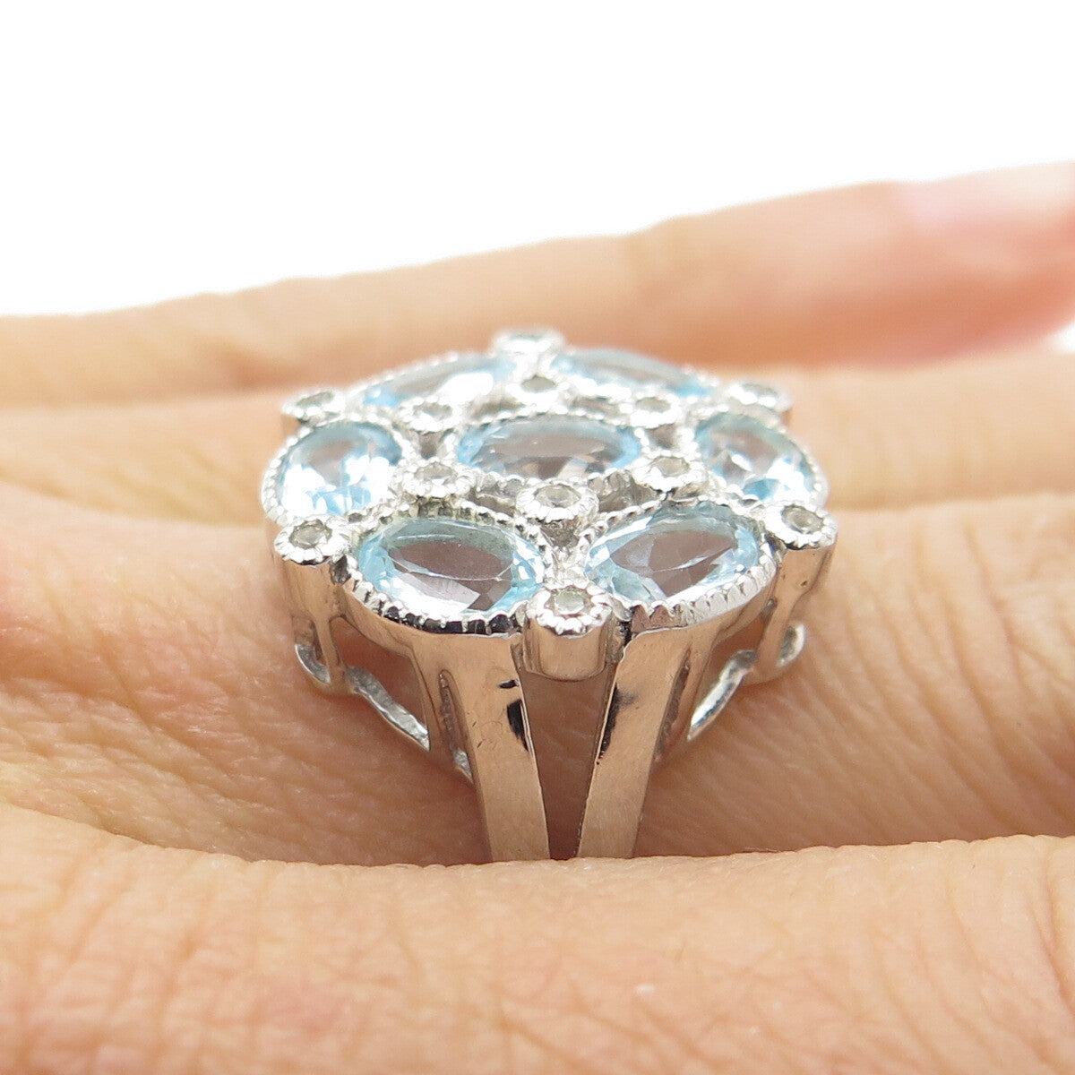 925 Sterling Silver Real White & Blue Sapphire Cluster Ring Size 7