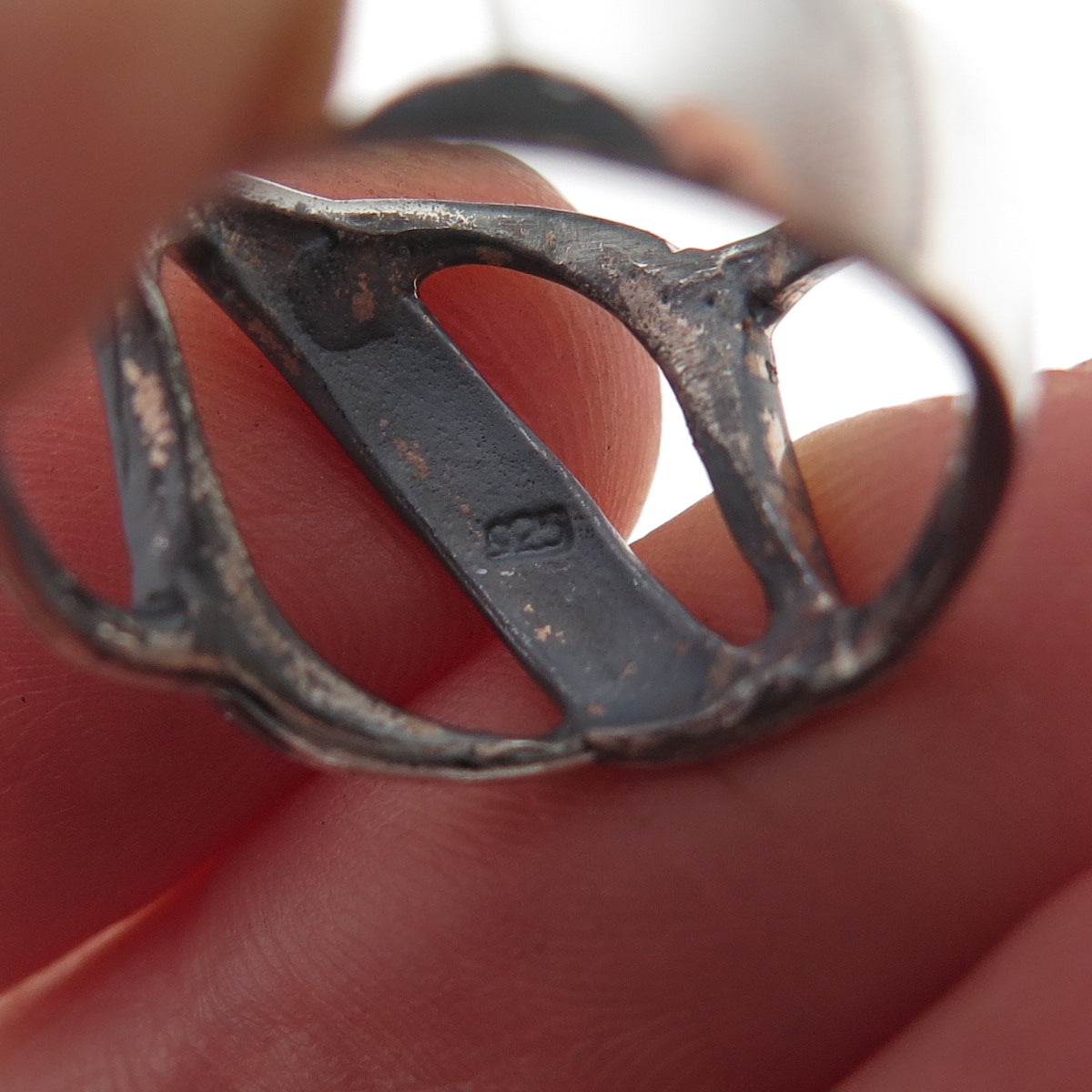 925 Sterling Silver Vintage Modernist Oxidized Ring Size 6.25