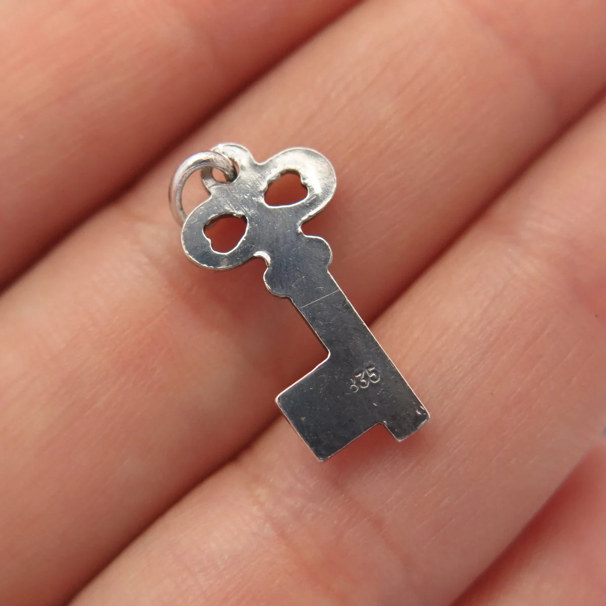 835 Silver Vintage Key Charm Pendant