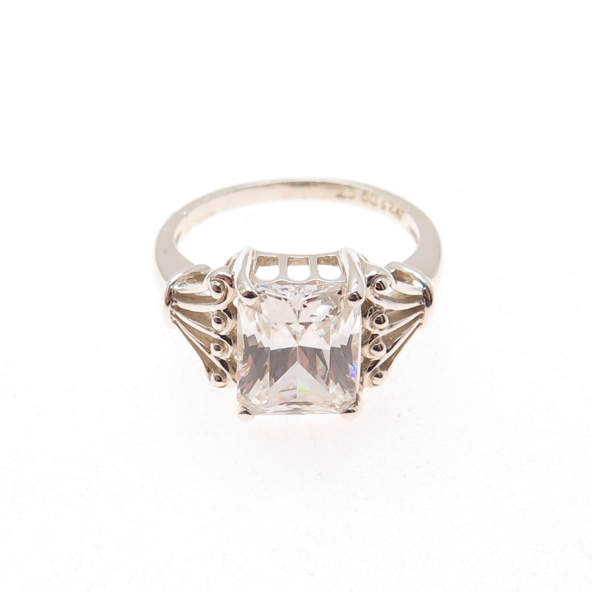 925 Sterling Silver Vintage Emerald-Cut C Z Engagement Ring Size 8