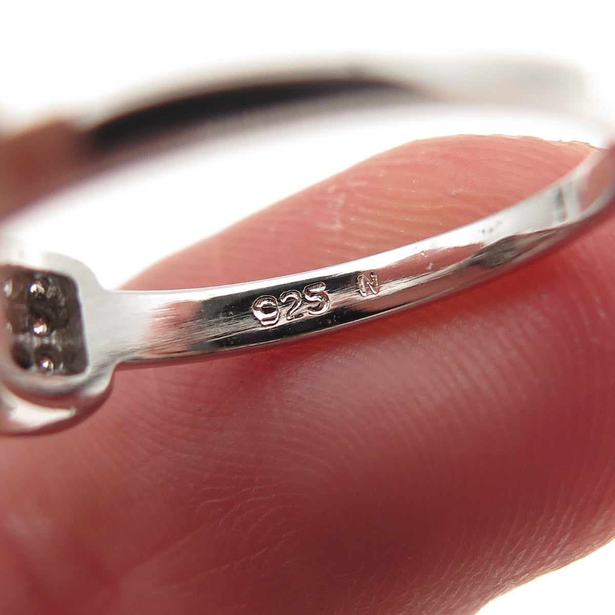 925 Sterling Silver Round-Cut C Z Engagement Ring Size 6