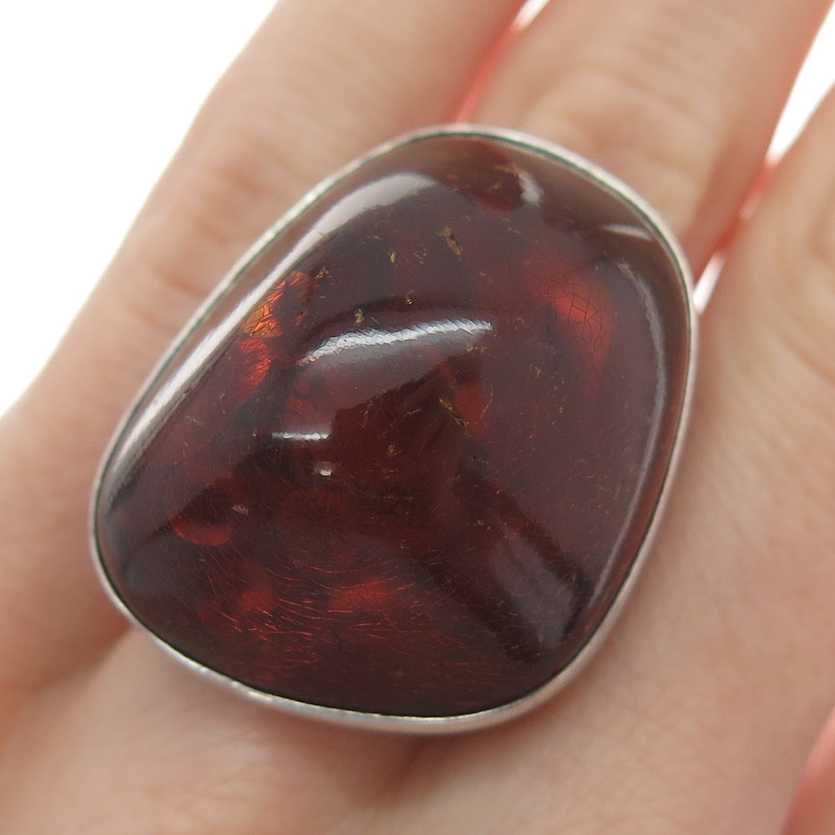 925 Sterling Silver Vintage LA Poland Real Amber Modernist Domed Ring Size 8