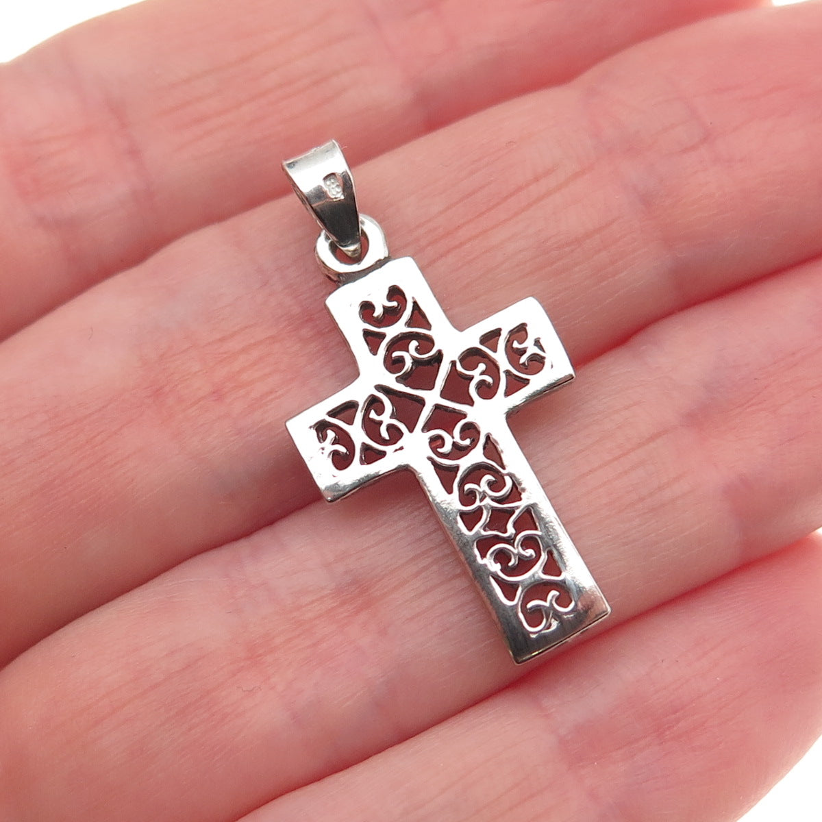 925 Sterling Silver Vintage Ornate Heart Cross Charm Pendant