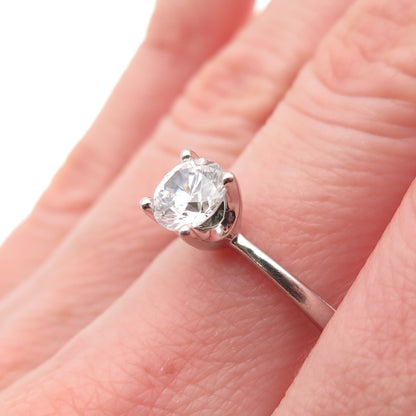 925 Sterling Silver Round-Cut C Z Engagement Ring Size 7
