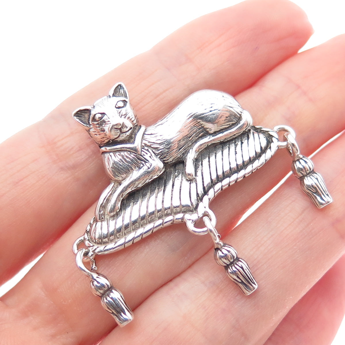 JEZLAINE 925 Sterling Silver Vintage Resting Cat Oxidized Pin Brooch