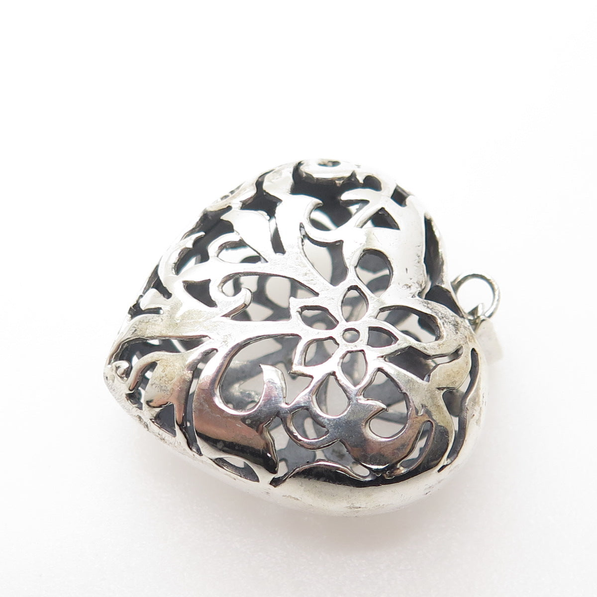 925 Sterling Silver Vintage Ornate Puffy Heart 3D Pendant