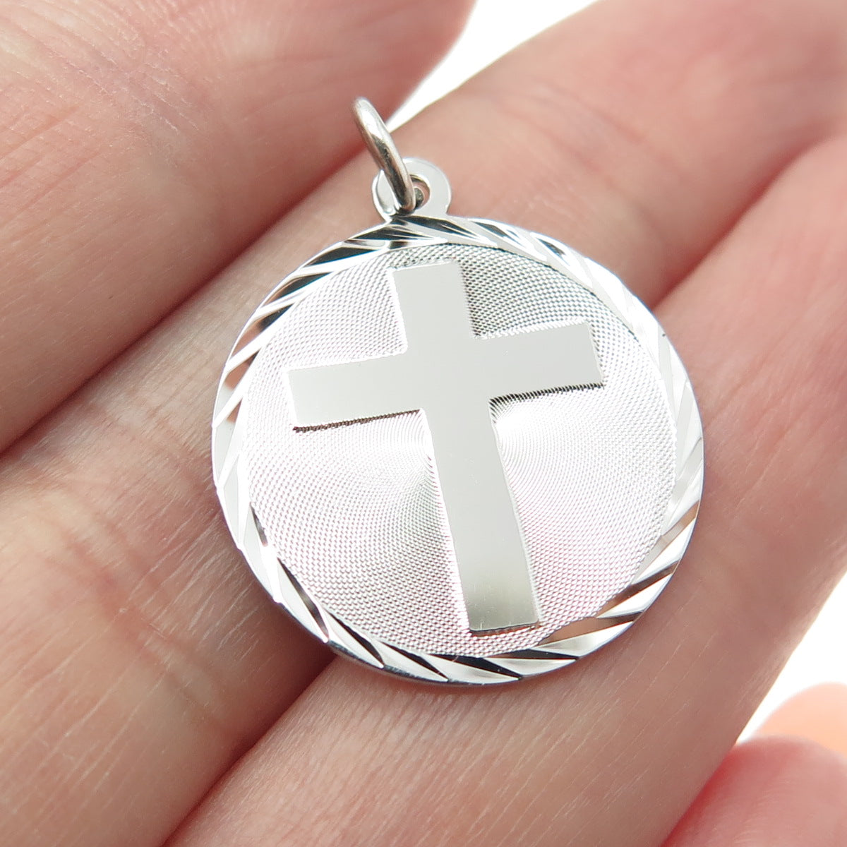 925 Sterling Silver Vintage Cross Religious Round Charm Pendant