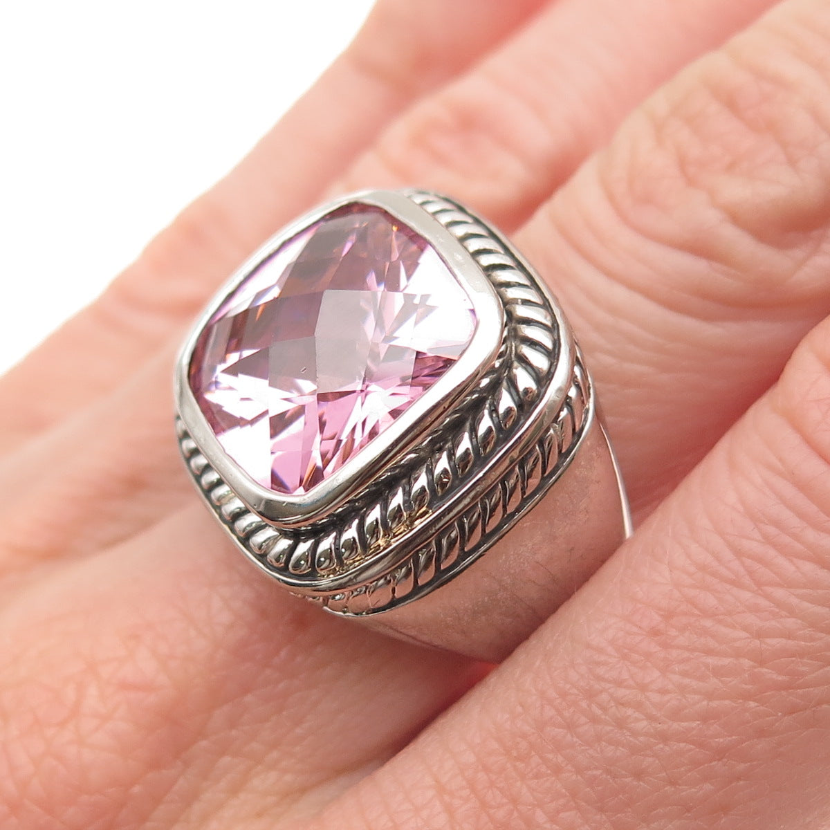 925 Sterling Silver Vintage Cushion-Cut Pink C Z Oxidized Ring Size 7.25