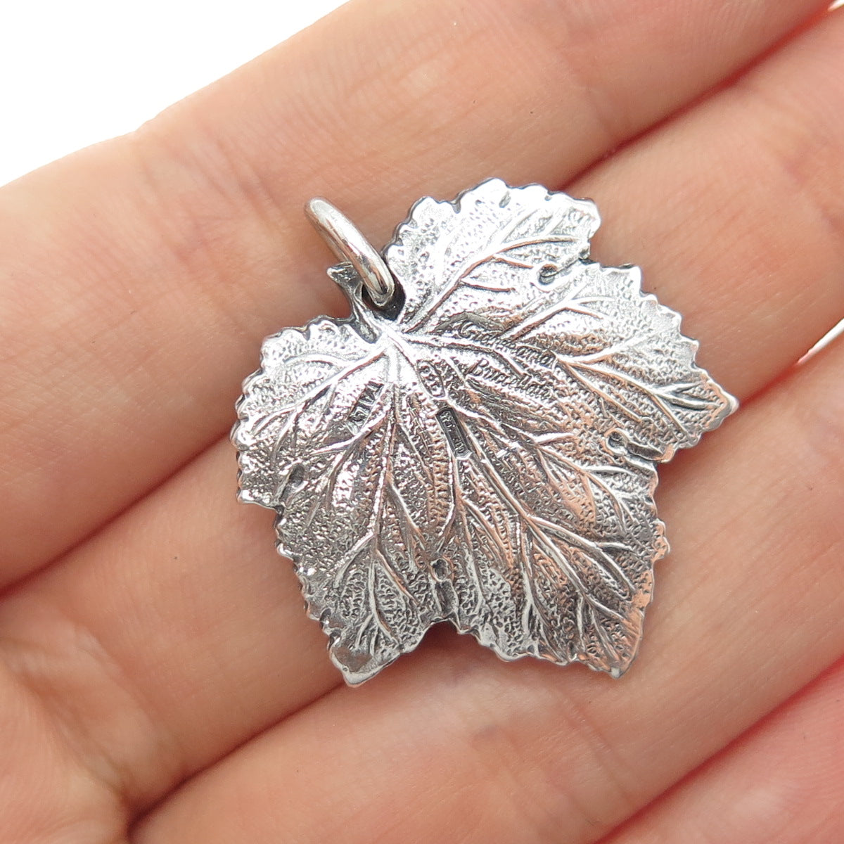 Gianmaria Buccellati 925 Sterling Silver Vintage Grape Leaf Oxidized Pendant