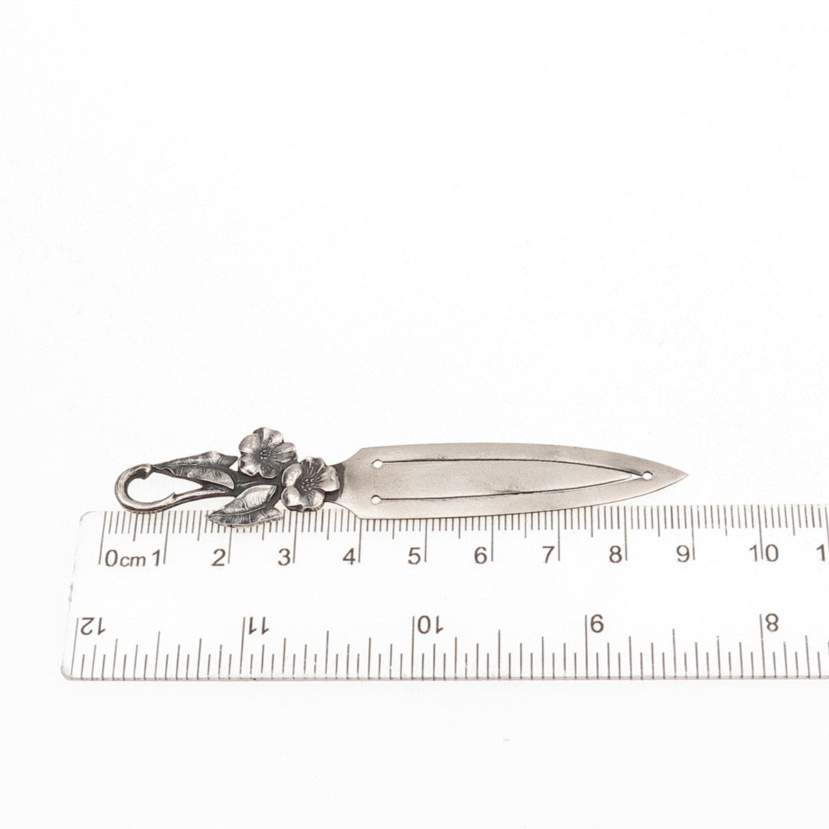 813H Silver Antique 1936 HW Finland Engraved Mary Floral Blossom Bookmark