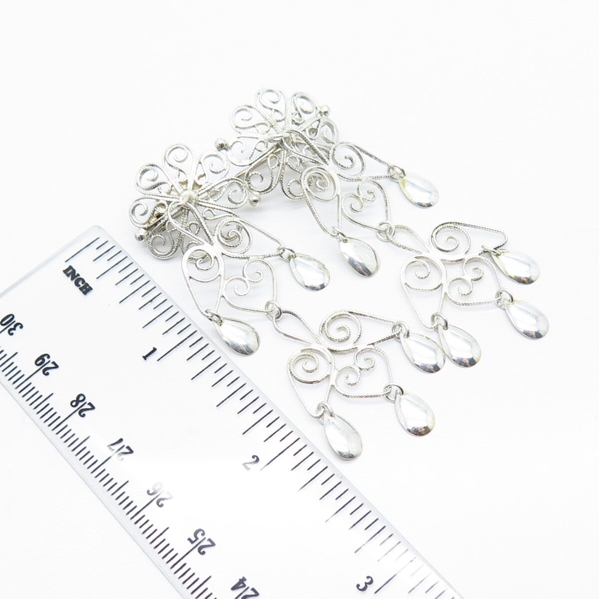 830S Silver Vintage Ornate Dangling Pin Brooch